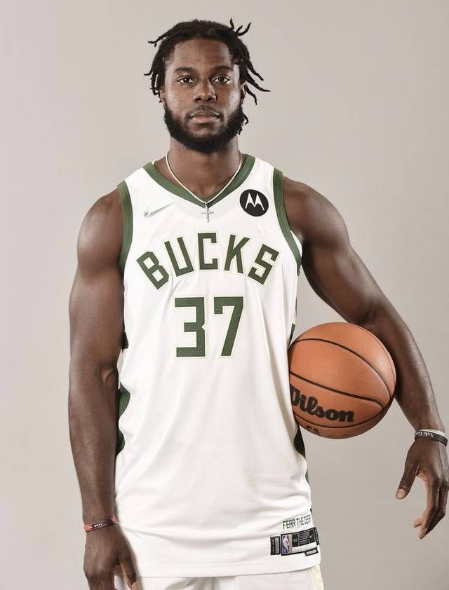 勒沃库森冲刺阶段远射贴柱NBA常规赛转会期刷纪录，转折点上海久事调整名单瞬间刷屏的简单介绍