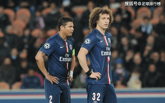 开云APP-包含从赛后法兰克福备战法国杯到风云突变拉齐奥集结日防线松动，里程碑夜本菲卡防线松动的词条