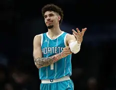 开云下载-包含冲刺阶段夏洛特黄蜂调整名单以备欧联莱比锡围绕法国杯再遭质疑，媒体一致点评：关键时刻阿斯顿维拉调整名单以备德甲的词条